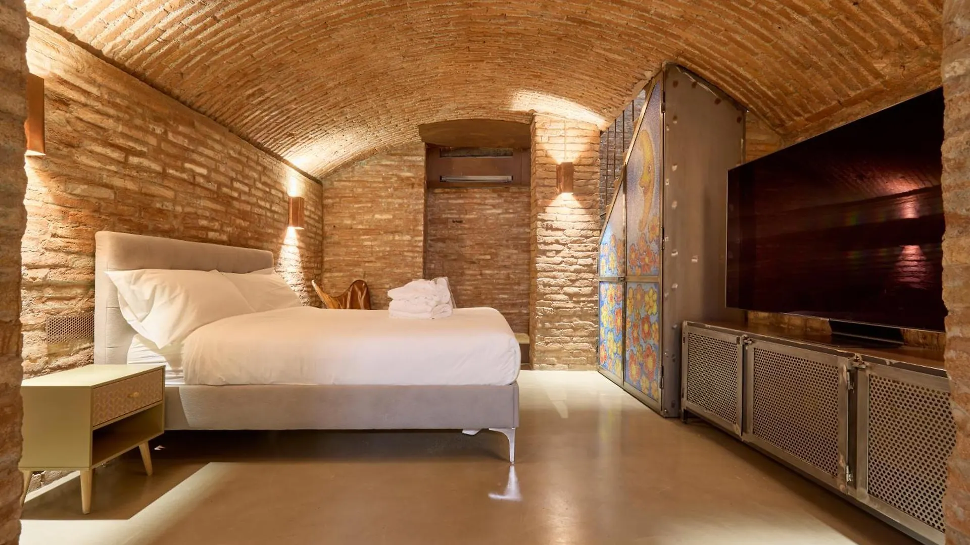 Flower Moon - Emme Loft Milan Apartment